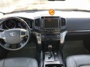 Toyota Land Cruiser 200 Фото № 10 из 21