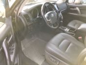 Toyota Land Cruiser 200 Фото № 11 из 21
