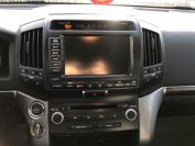 Toyota Land Cruiser 200 Фото № 19 из 21