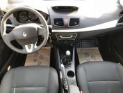 Renault Fluence Фото № 11 из 19