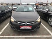 Opel Astra J Фото № 2 из 20