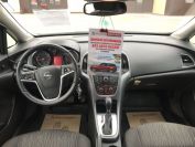 Opel Astra J Фото № 10 из 20