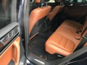 Volkswagen Touareg 3.0TDI Фото № 14 из 25