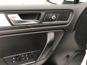 Volkswagen Touareg 3.6 Фото № 12 из 17