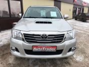 Toyota Hilux 3.0 Фото № 2 из 23