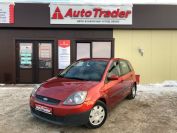 Ford Fiesta Фото № 1 из 17