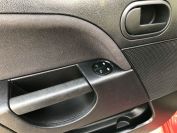 Ford Fiesta Фото № 13 из 17