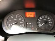 Renault Logan 1.6 Фото № 12 из 16