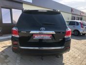 Toyota Highlander Фото № 5 из 17