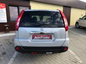 Nissan X-Trail 2.0CVT Фото № 5 из 17