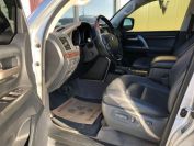 Toyota Land Cruiser 200 Фото № 12 из 18