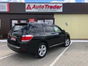 Toyota Highlander Фото № 4 из 21