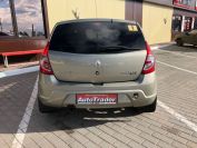 Renault Sandero 1.6 Фото № 5 из 17