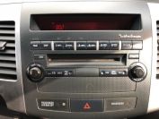 Mitsubishi Outlander 2.4 Фото № 12 из 17