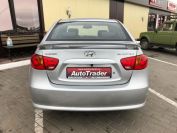 Hyundai Elantra Фото № 5 из 16
