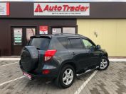 Toyota RAV4 Фото № 4 из 19