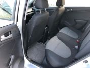 Hyundai Solaris 1.6 Фото № 10 из 17