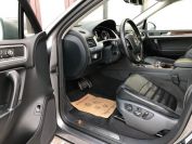 Volkswagen Touareg 4.2TDI Фото № 21 из 29