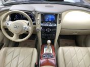 Infiniti QX70 Фото № 16 из 23