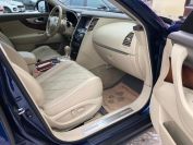 Infiniti QX70 Фото № 14 из 23