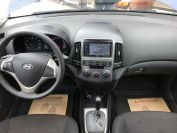 Hyundai i30 1.6 GLS Фото № 12 из 18