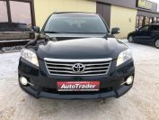 Toyota RAV4 Фото № 2 из 17