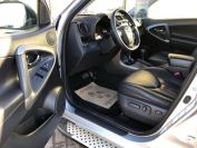 Toyota RAV4 Фото № 11 из 18