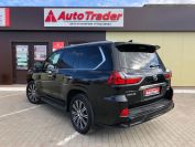 Lexus LX570 Фото № 6 из 22