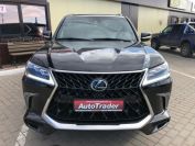 Lexus LX570 Фото № 2 из 22