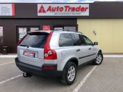 Volvo XC90 2.5T AWD Фото № 3 из 20