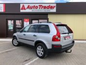 Volvo XC90 2.5T AWD Фото № 5 из 20