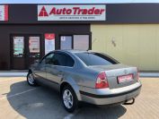 Volkswagen Passat 1.6 Фото № 6 из 17