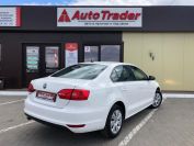 Volkswagen Jetta 1.6AT Фото № 4 из 18