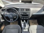 Volkswagen Jetta 1.6AT Фото № 12 из 18