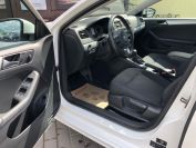 Volkswagen Jetta 1.6AT Фото № 13 из 18