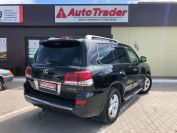 Lexus LX570 Фото № 4 из 25