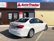 BMW 320i Фото № 4 из 21