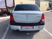 Renault Logan 1.6 Фото № 5 из 18