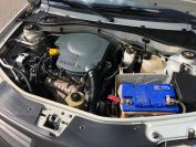 Renault Logan 1.6 Фото № 7 из 18