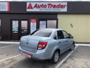 Lada Granta Фото № 4 из 7