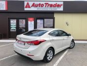 Hyundai Elantra Фото № 4 из 18