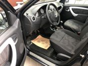 Renault Sandero 1.6 Фото № 12 из 16