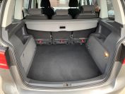 Volkswagen Touran 1.4TSI Фото № 9 из 16