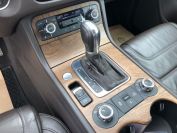 Volkswagen Touareg 3.0TDI Фото № 27 из 30