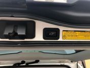 Lexus LX570 Фото № 10 из 24