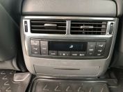 Lexus LX570 Фото № 12 из 24