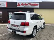 Lexus LX570 Фото № 4 из 24