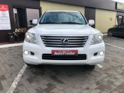 Lexus LX570 Фото № 2 из 24