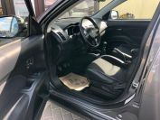 Citroen C-Crosser 2.2HDi Фото № 11 из 19