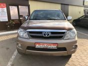 Toyota Fortuner Фото № 2 из 20